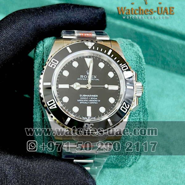  Rolex  Black Submariner No date  Ref 114060