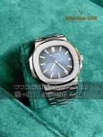 The Patek Philippe Nautilus Jumbo Green 5711/1 A