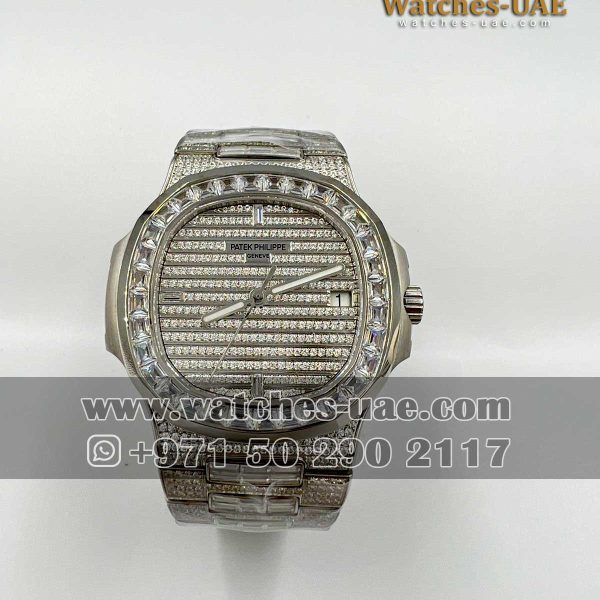 The Patek Philippe  Nautilus 5719/10G  Self-winding