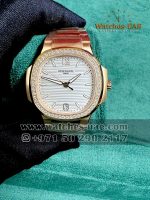 The Patek Philippe Nautilus 7118-1200R-001 Automatic 35 mm
