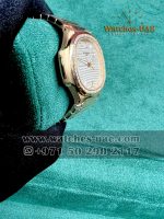The Patek Philippe Nautilus 7118-1200R-001 Automatic 35 mm - Image 2