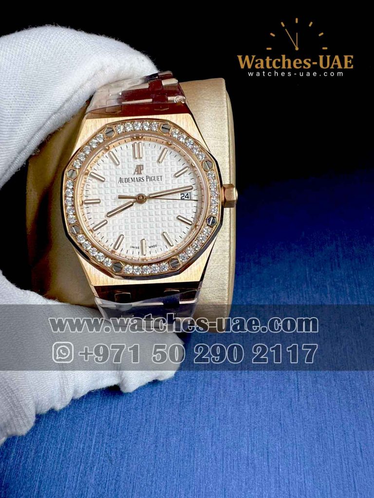 Audemars Piguet Royal oak 34 mm pink gold Ref: 77351OR.ZZ.1261OR.01 copy watch