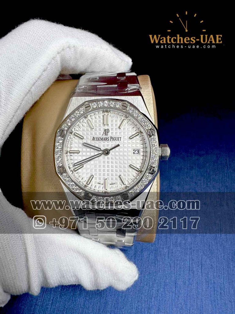 Audemars Piguet Royal oak 34 mm White dial copy watch