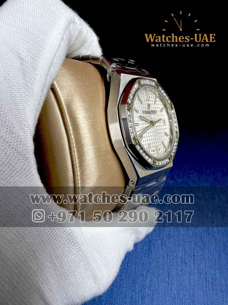Audemars Piguet Royal oak 34 mm White dial copy watch
